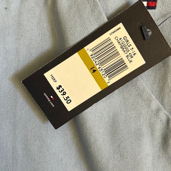 Brand new Tommy Hilfiger ruffle shorts  with belt size 14 - Picture 3 of 3